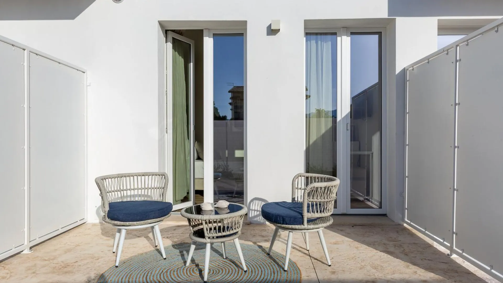Delphis Pula Rooms 0*,  Italia
