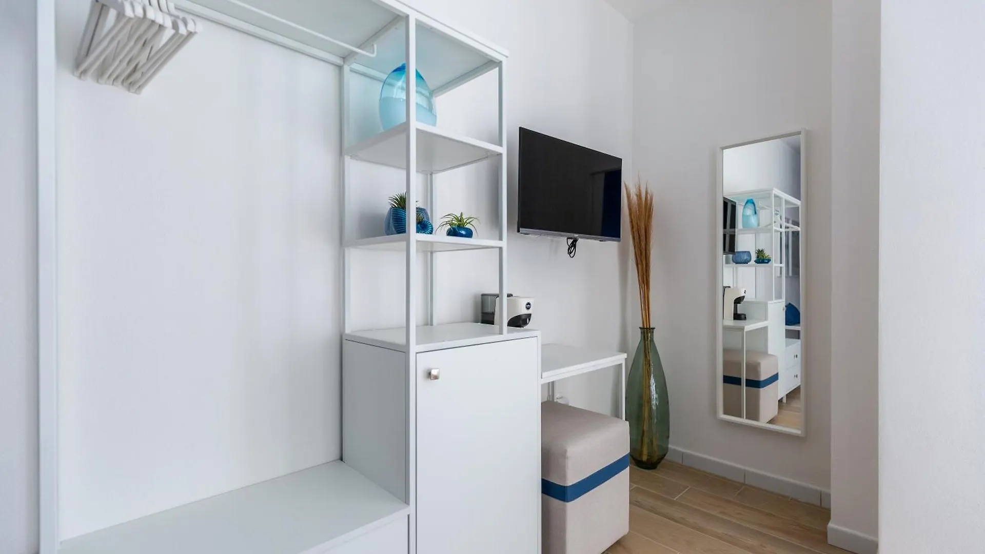 Guest house Delphis Pula Rooms